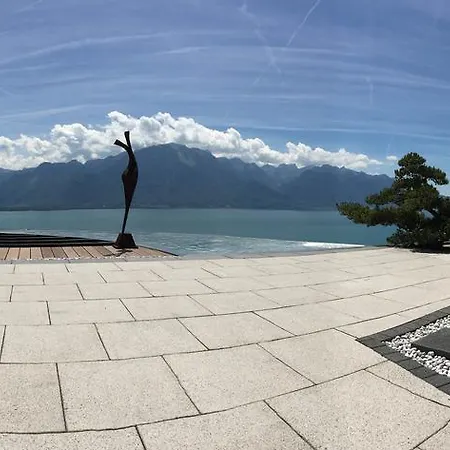 Deck *